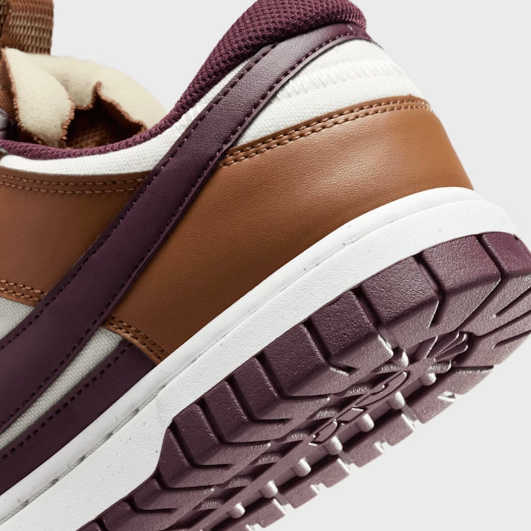 Nike Dunk Low Retro