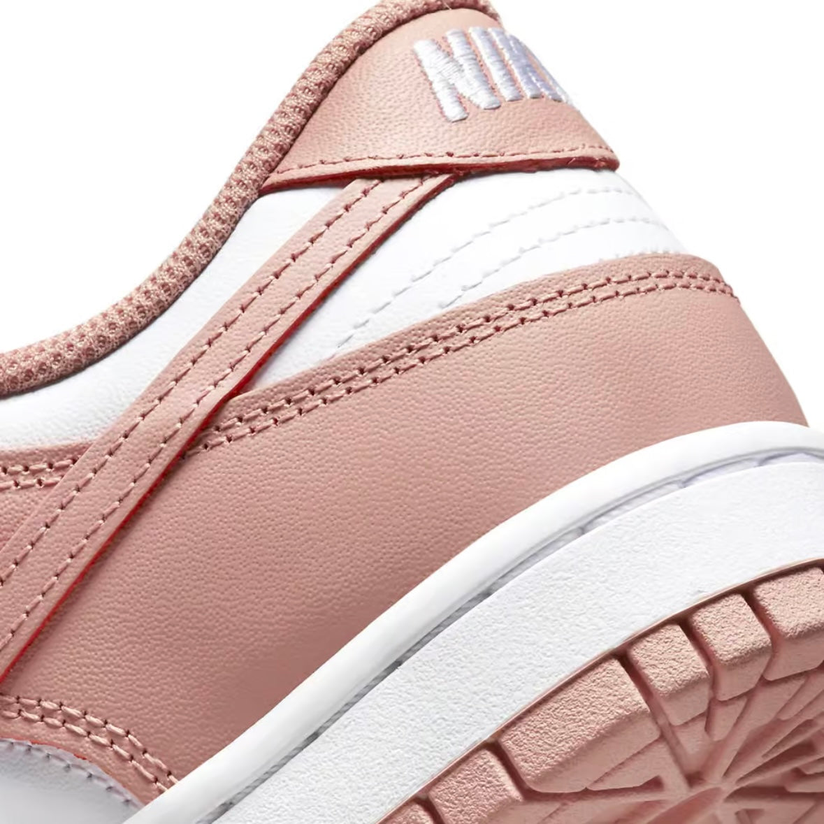 Nike Dunk Low (w)